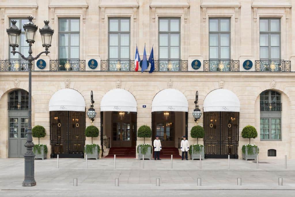 Fachada do hotel Ritz em Paris
