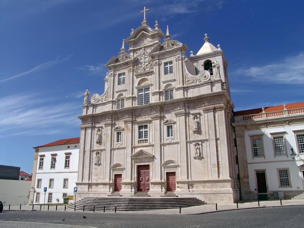 Sé Nova ou Colégio das Onze Mil Virgens em Coimbra