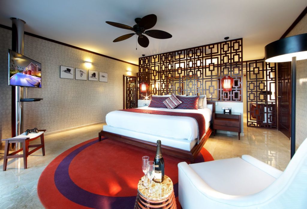 Ambassador Suite TRS Coral