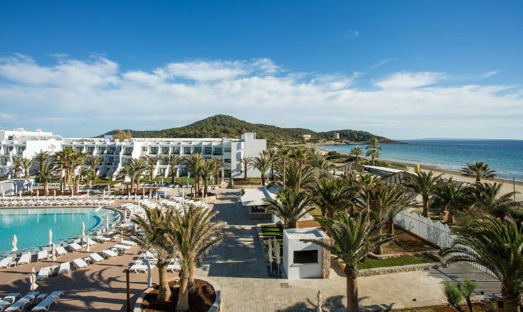 Hotéis em Ibiza: 15 opções aconchegantes e bem localizadas