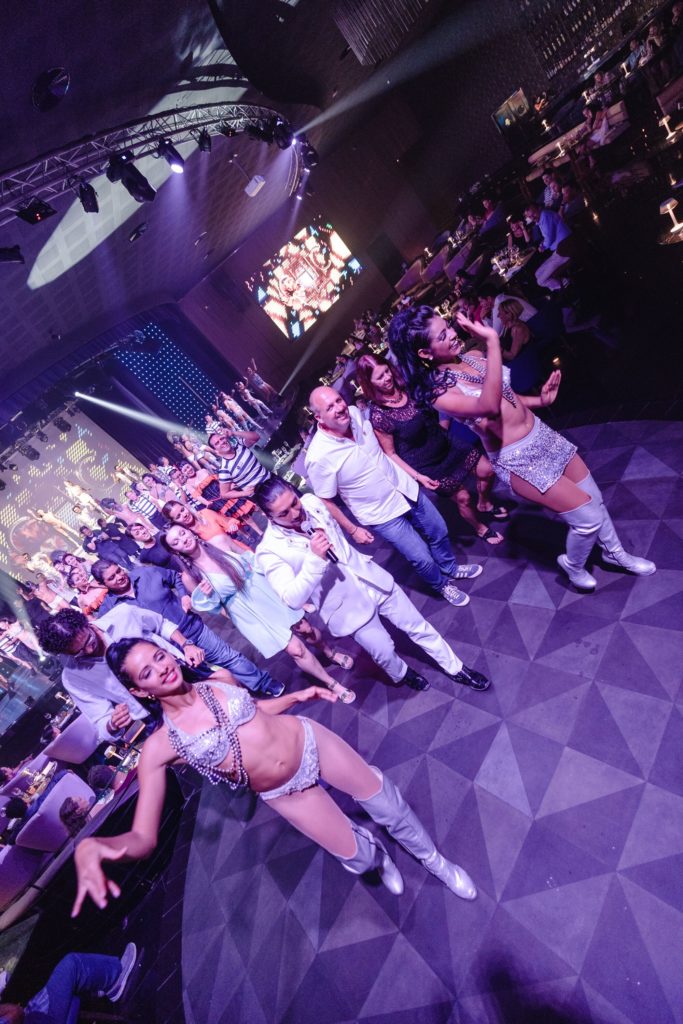 Chic Cabaret & Restaurant
