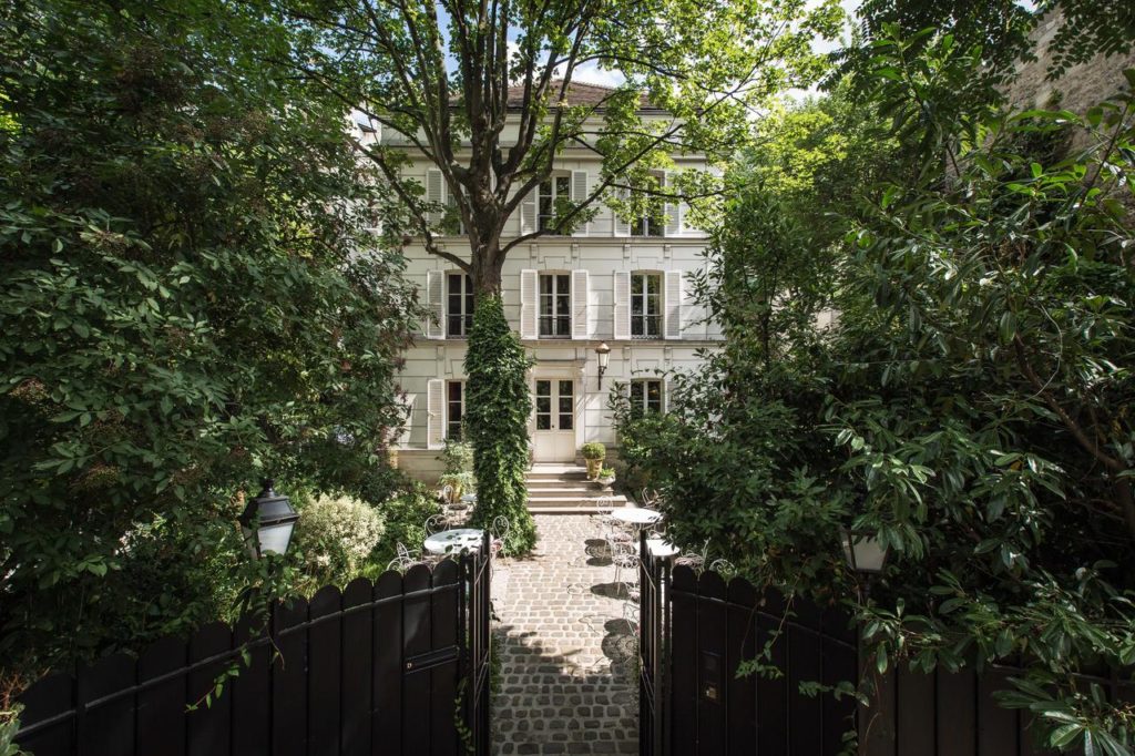 O luxuoso Hôtel Particulier Montmartre, em Paris