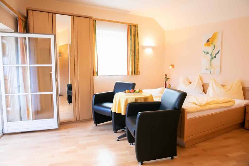 Quarto do Weisses Lamm em Hallstatt.