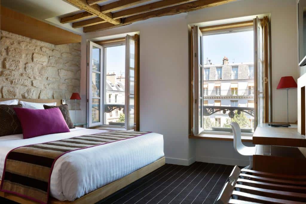 Quarto do Select Hotel, um dos hotéis onde ficar em Paris